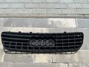 Maska Audi TT 8N - 5