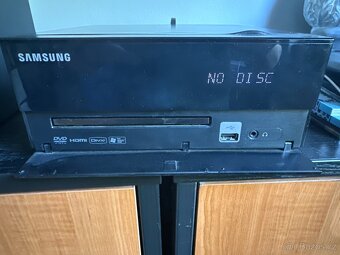 Mikro systém Samsung s DVD a MP3 - 5