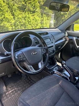 Kia Sorento 2.2 CRDi - 5