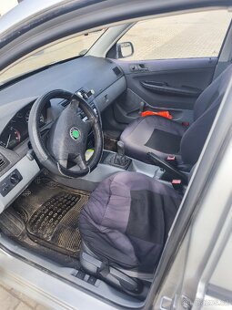 Škoda Fabia I - 5