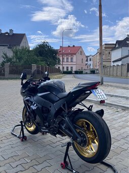 Kawasaki ZX-10R 2016 218hp Superbike - 5