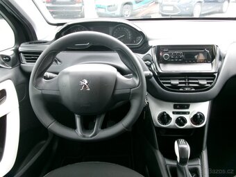 PEUGEOT 208 1,2i LIKE - 5
