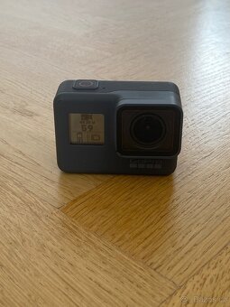 GoPro Hero 5 - 5