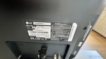 LG32 inch Fully HD Smart LED - 5