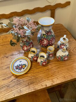 Sada malované keramiky - 5