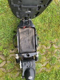 Elektrická koloběžka Nitro XE1000 - 5