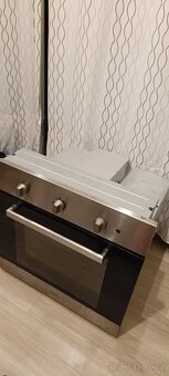 Vestavná trouba Whirlpool AKP 459 IX - 5