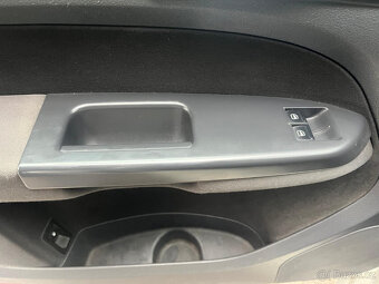 Volkswagen Touran 2.0D EcoFul - 5