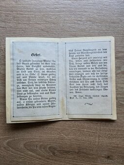 Modlitební knížka (1925) + 3x parte + svaté obrázky. - 5