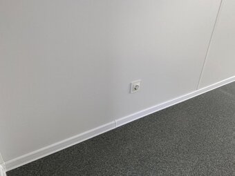 Obytný /  Kancelářský kontejner 6,00 x 2,44m nový - 5