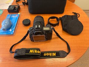 Nikon D7000 s příslušenstvím - VÝBORNÝ STAV - 5