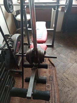 Posilovací lavice plus činka - 5