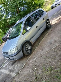 Prodám opla 7 místní .1.8.bencin . - 5
