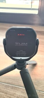 LED světlo na focení a natáčení s mini tripodem Vijim - 5