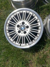 BMW Style 86 dvourozmerná dvojdílná kola R17 5x120 - 5