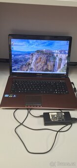NTB ASUS X73S 17,3" pěkný - 5