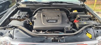 Prodám jeep grand cherokee - 5