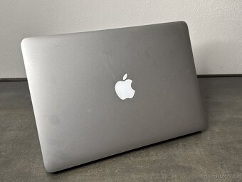 MacBook Air 13" 2015 128GB / i5 / 8GB - DPH - 5
