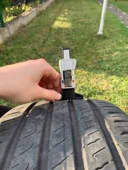 LETNÍ PNEU 225/40 R18 2KS BARUM BRAVURIS 5 - 5