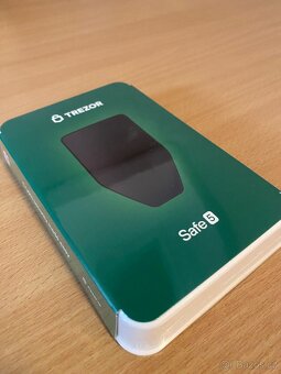 Trezor Safe 5 Nerozbalený Black Sapphire Jako Nový - 5