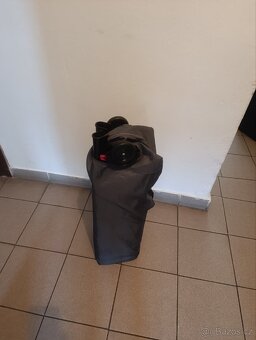 Cestovní postýlka pouze osobně - 5