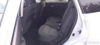 Nissan Qashqai +2,2.0i 104 kW ,7 míst - 5