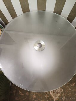 Malý kulatý skleněný stoleček 80cm - 5