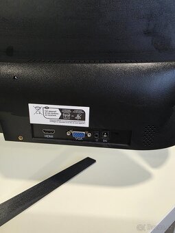 Monitory ChiQ 21,5" - 5