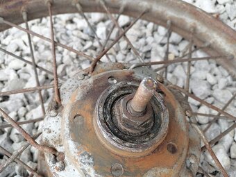 Jawa 175 250 Special kola předválečná - 5