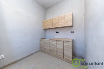 Pronájem skladu 166 m², Březské, ev.č. 00940 - 5