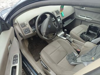 ND z Volvo V50 1997.cm3 100.kw nafta r.v.2006 (K75) - 5