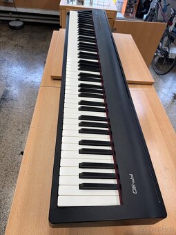 Prodam klavesy ROLAND-FP-30 - 5