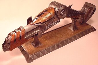 Aliens vs. Predator: Requiem – plasma cannon Sideshow - 5