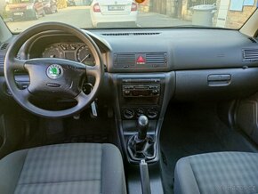 Škoda Octavia 1.4i - 5