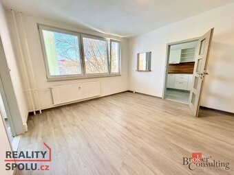 Pronájem, byty/2+1, 49 m2, Na Valtické 442/22, Charvátská No - 5
