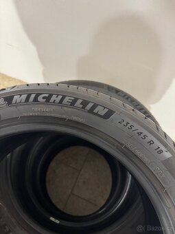 Letní pneu Michelin 235/45/18 R 98Y - 5