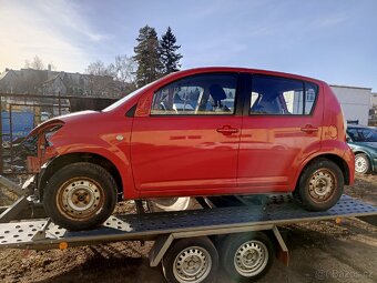 Díly z vozu Daihatsu Sirion,Subaru justy - 5