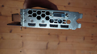 MSI GTX 1080 TI Armor - 5