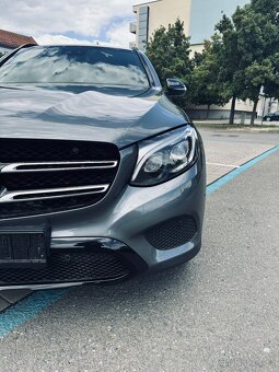 Mercedes-Benz - 5