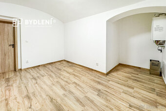 Pronájem 2+1 85m² - 5