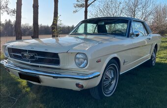 Ford Mustang z roku 1965 s původním C-code 289 V8 motorem - 5