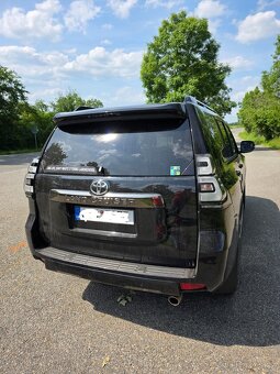 Toyota Land Cruiser 150 ,executive ,7míst ,střešní okno, DVD - 5