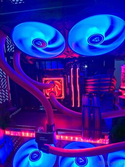 Herní počítač, Custom vodní loop, 7950x Ryzen. 7900XT Radeon - 5