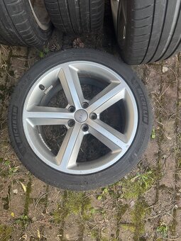 Prodám alu kola Audi 18" s pneumatikami Michelin – 6 000 Kč - 5