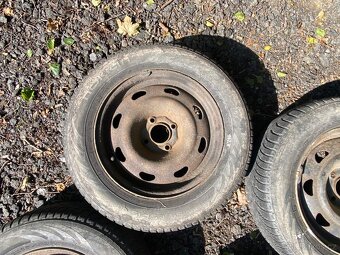 142. sada zimní kola 195/65 r15 4x108 - 5