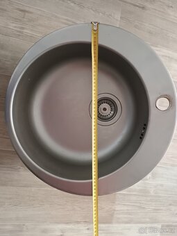 Dřez kulatý, nerez. - 5