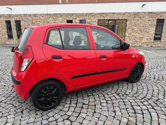 Hyundai i10 1.1 49kW 2009 - 5