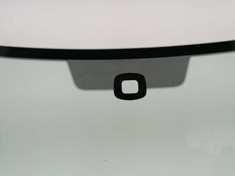 Škoda Rapid čelní sklo - 5