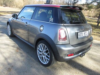 Mini Cooper S 1.6i 135kw Xenon Panorama manuál 2010 - 5