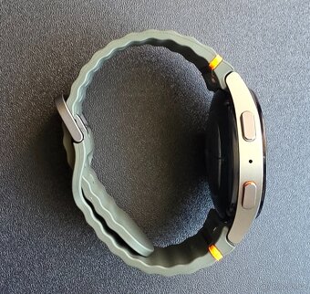 Samsung Galaxy Watch 7 / 40mm / Bez kabelu / Jako NOVÉ. - 5